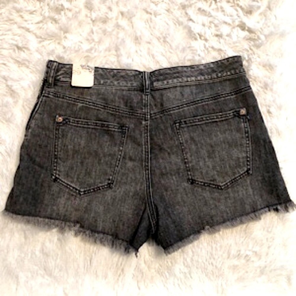 “NEW” Pilcro and the Letterpress Denim Skort - Picture 3 of 4